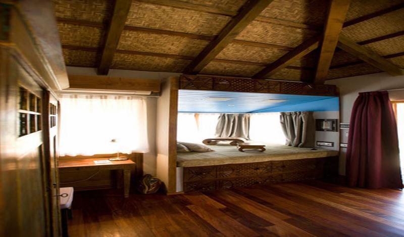 100% Fun Hotel Tarifa Luaran gambar